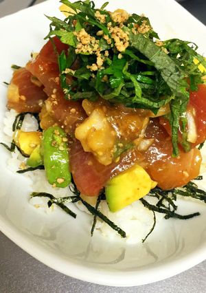 簡単！美味しい！ハワイアン風 ポキ丼♡-レシピのメイン写真