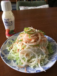 春づくし*まるごと玉ねぎキャベツサラダ-レシピのメイン写真