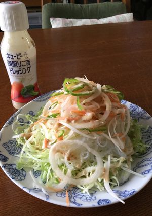春づくし＊まるごと玉ねぎキャベツサラダ-レシピのメイン写真
