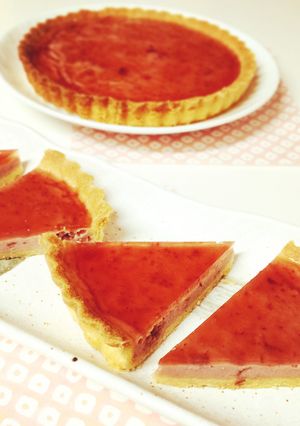 ストロベリーカスタードタルト-レシピのメイン写真