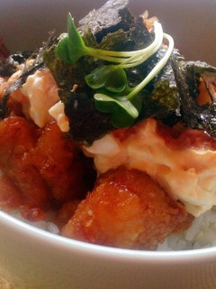 梅マヨタマ♪からあげ丼-レシピのメイン写真