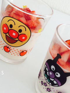 簡単 ⋆ 苺 ババロア-レシピのメイン写真
