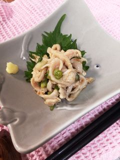 鳥胸肉料理で余った皮で 鶏皮の湯引き-レシピのメイン写真