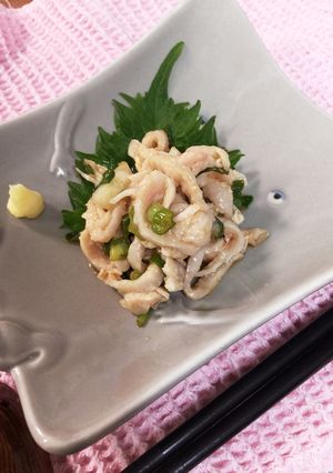 鳥胸肉料理で余った皮で 鶏皮の湯引き-レシピのメイン写真