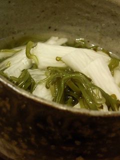 山芋とめかぶの酢の物-レシピのメイン写真