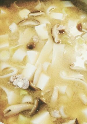キノコたっぷり味噌煮込みうどん-レシピのメイン写真