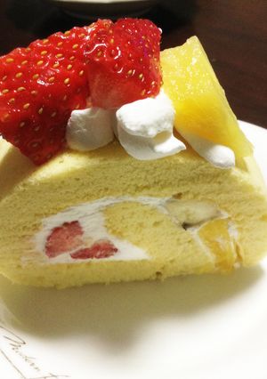ふんわりロールケーキ-レシピのメイン写真
