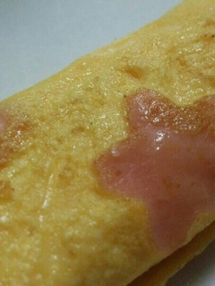 ハムの花模様の卵焼き♪-レシピのメイン写真