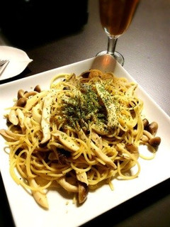 簡単!たっぷりきのこのペペロンチーノ-レシピのメイン写真