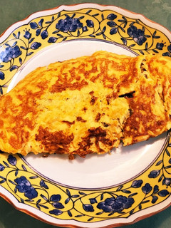 お婆ちゃん直伝!ひき肉と玉ねぎのオムレツ-レシピのメイン写真