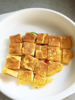 鶏ミンチオムレツ 離乳食にも-レシピのメイン写真