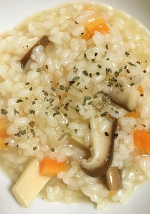 簡単☆キノコのあっさりリゾット-レシピのメイン写真