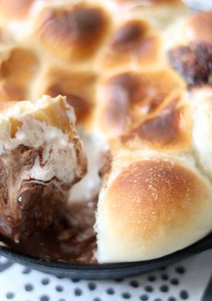 焼きマシマロ　スモア風スキレットブレッド-レシピのメイン写真