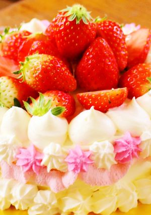 ピンクフリルの♡イチゴケーキ♡-レシピのメイン写真