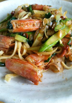 殻付き赤エビとニンニクのパスタ-レシピのメイン写真