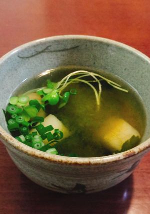 白だしのお吸い物☆彡とろろ昆布と貝割れで-レシピのメイン写真