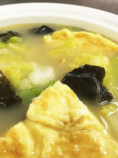 春キャベツと卵焼きのスープ(連白包蛋湯)-レシピのメイン写真