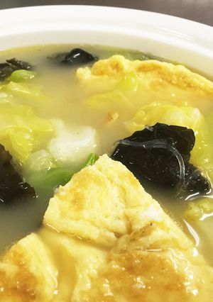 春キャベツと卵焼きのスープ(連白包蛋湯)-レシピのメイン写真