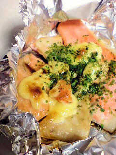 包んで焼くだけ♪簡単♪鮭のホイル焼き-レシピのメイン写真