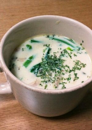 ベーコンと菜の花の豆乳スープ-レシピのメイン写真