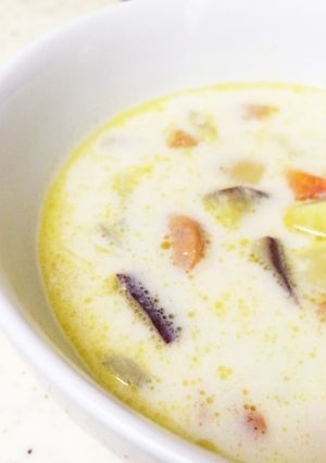 朝食にピッタリ!さつまいもの豆乳スープ-レシピのメイン写真
