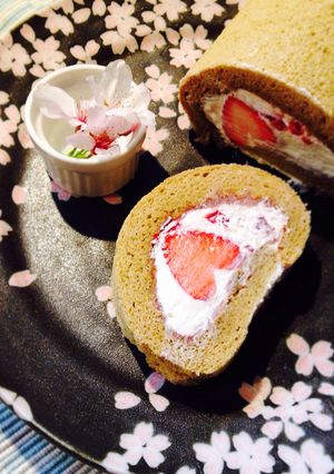 花びら苺のほっこり和風ロールケーキ＊＊＊-レシピのメイン写真