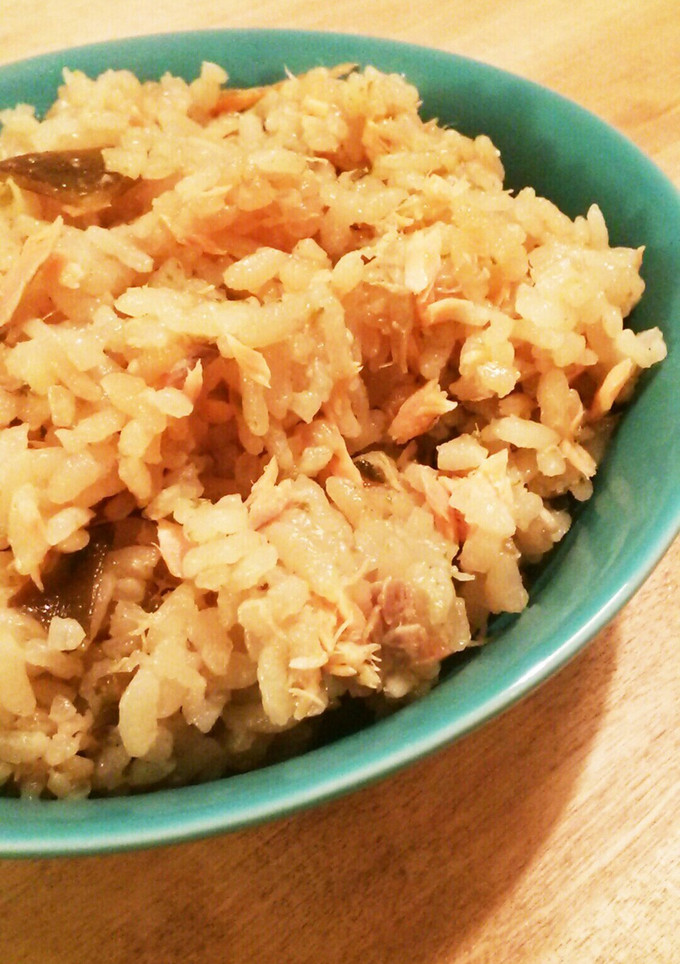 梅と生あおさと鮭の旨味ぎゅっ炊き込みご飯-レシピのメイン写真