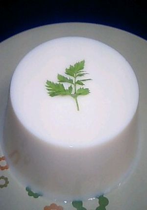 豆腐と牛乳のババロア風ゼリー-レシピのメイン写真