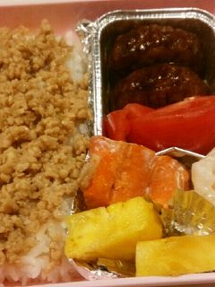 超簡単レンジで鶏そぼろ-レシピのメイン写真