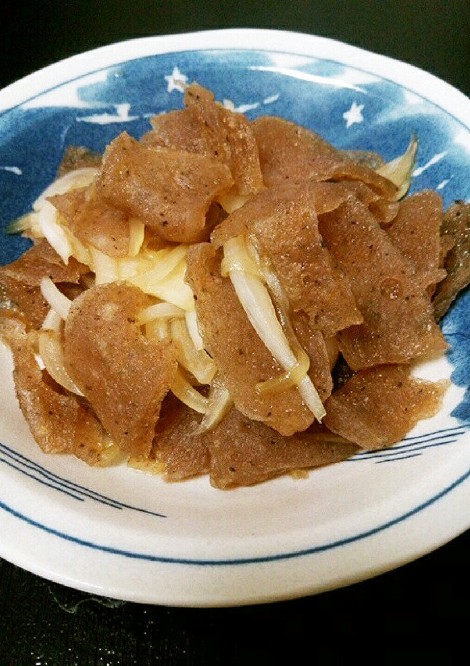 凍りこんにゃくと玉葱の煮物、牛丼風！？-レシピのメイン写真