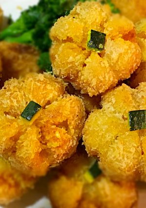 しっとり！かぼちゃ型のかぼちゃコロッケ-レシピのメイン写真