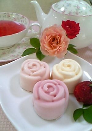 １つで２度おいしい♪苺のレアチーズケーキ-レシピのメイン写真