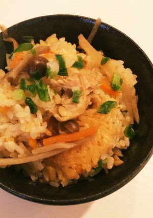 優しい日本飯♡鶏ごぼう茸の炊き込みご飯-レシピのメイン写真