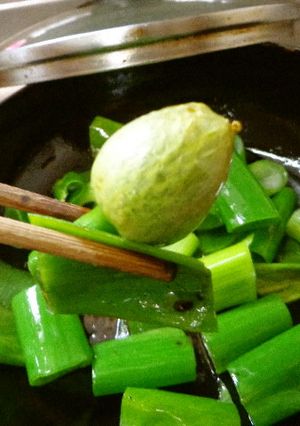 最速の葉玉ねぎの炒め物-レシピのメイン写真