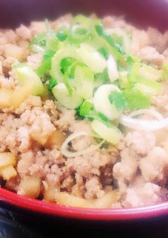 たけのことひき肉のそぼろ丼-レシピのメイン写真