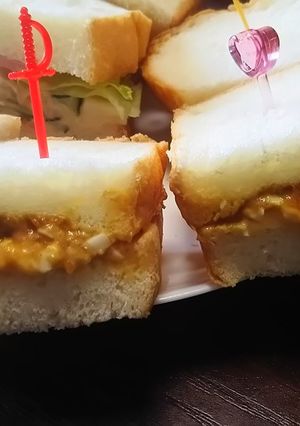 カレーリメイク☆カレーと卵のサンドイッチ-レシピのメイン写真