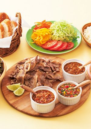 牛肉カルビのBBQスタイル 3種のソース-レシピのメイン写真