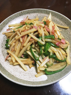 じゃがいもとピーマンの塩コショウ炒め-レシピのメイン写真