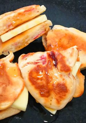 イチゴパンケーキの６Pチーズサンド-レシピのメイン写真