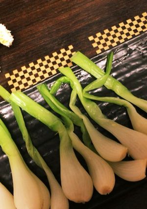 簡単美味♡わけぎの根っこ、辛子酢味噌で。-レシピのメイン写真