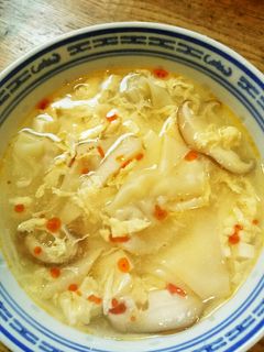 酸辣湯ワンタンスープ-レシピのメイン写真
