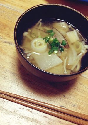 具たっぷり美味しいお味噌汁-レシピのメイン写真