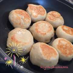 フライパンで焼く簡単もちもちパン-レシピのメイン写真