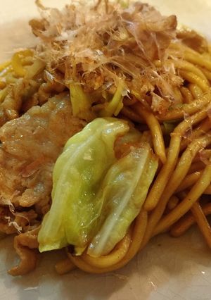 初めてでも簡単♪お店の味のソース焼きそば-レシピのメイン写真