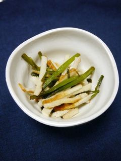レンジで簡単!ニラ(茎)の甘酢生姜煮-レシピのメイン写真
