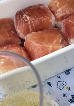 サクラ色♡生ハムチーズの手鞠すし-レシピのメイン写真