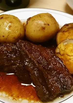 とろとろ♪赤ワインで煮込んだ豚の角煮-レシピのメイン写真