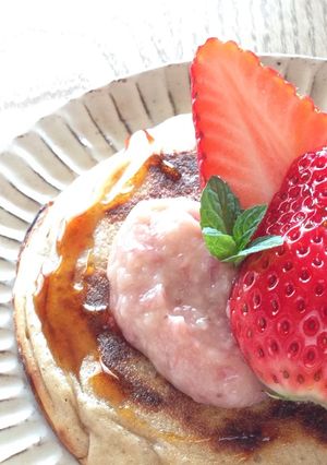 マクロビオティック＊イチゴのパンケーキ-レシピのメイン写真
