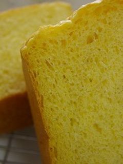 カボチャの煮物入り。。ご飯パン -レシピのメイン写真