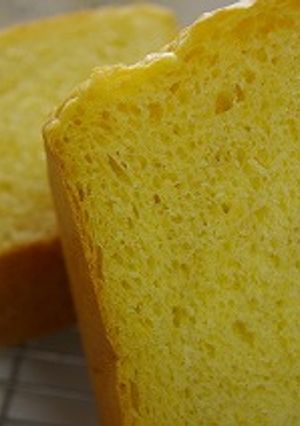 カボチャの煮物入り。。ご飯パン -レシピのメイン写真